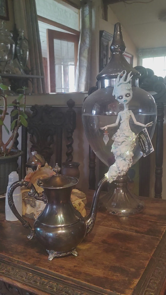 Letty's Teapot Ghost