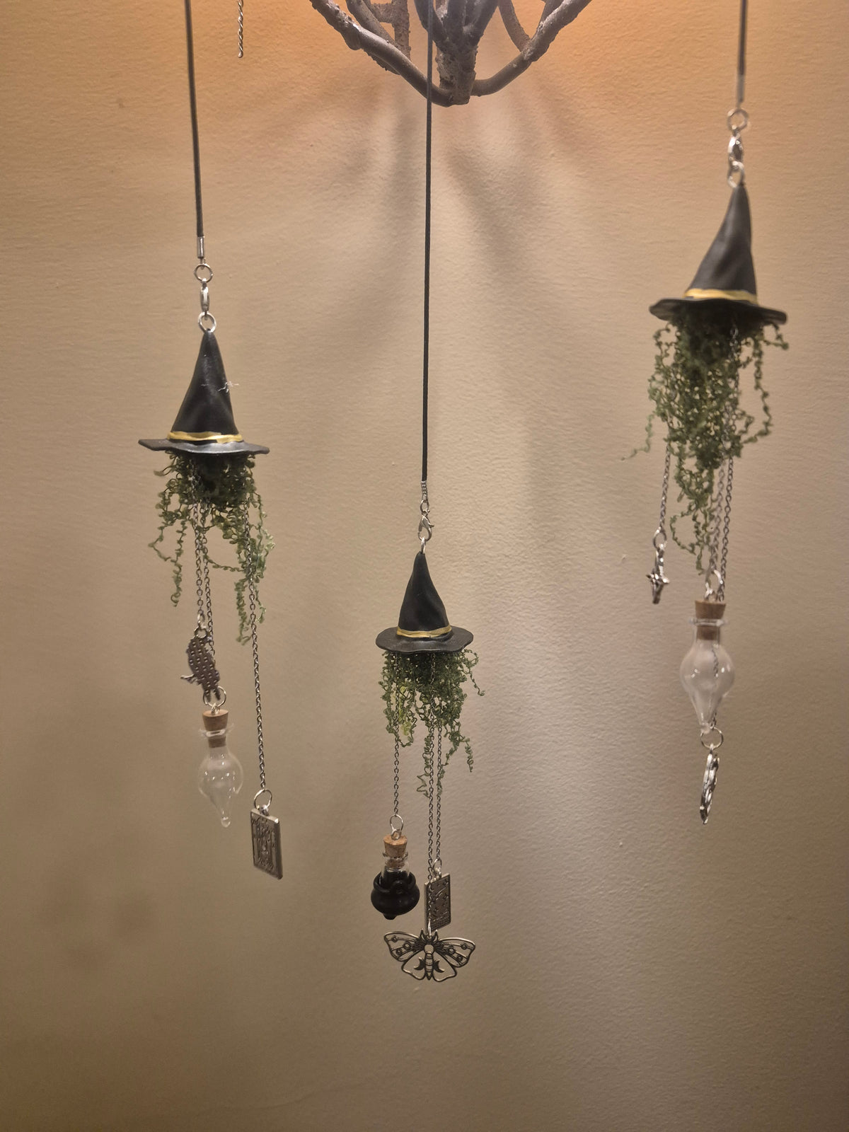 Letty's Witch Hanger