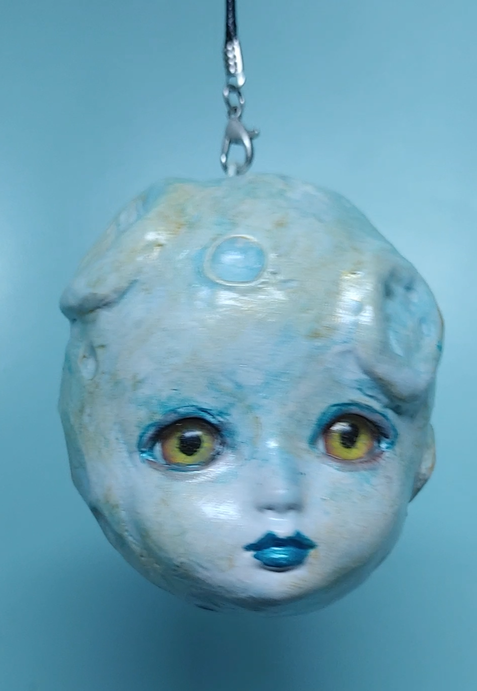 Letty's Anthropomorphic Head Ornament